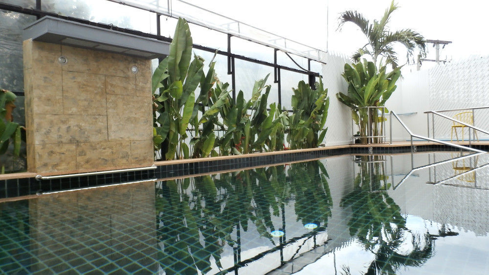 Icheck Inn Trams Square Chiang Mai Dış mekan fotoğraf