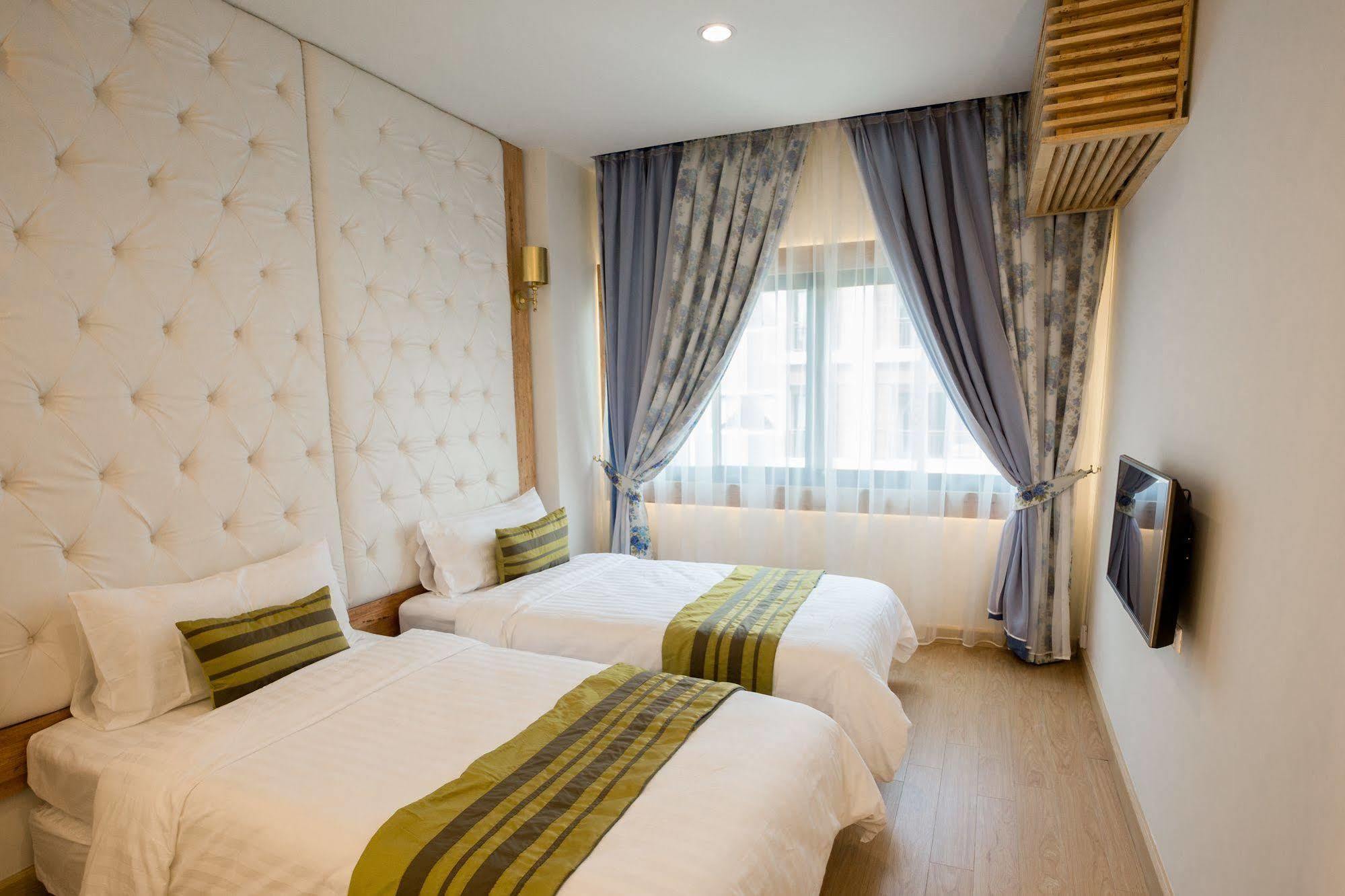 Icheck Inn Trams Square Chiang Mai Dış mekan fotoğraf